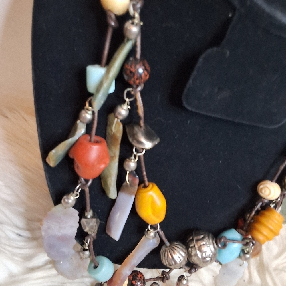 Artisan Handcrafted Double Strand Festival Necklace In Agate And Jaspers - Picture 6 of 13